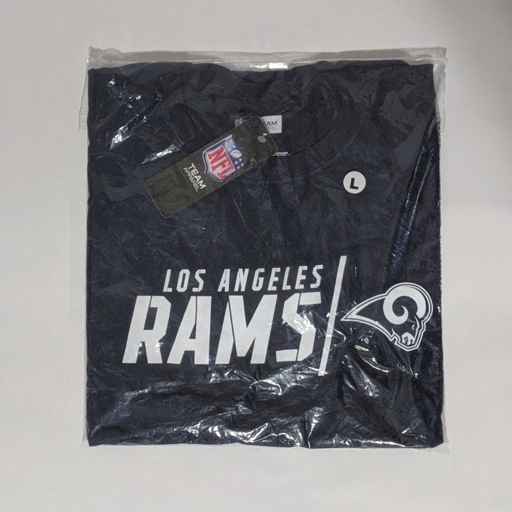 LA Rams T shirt